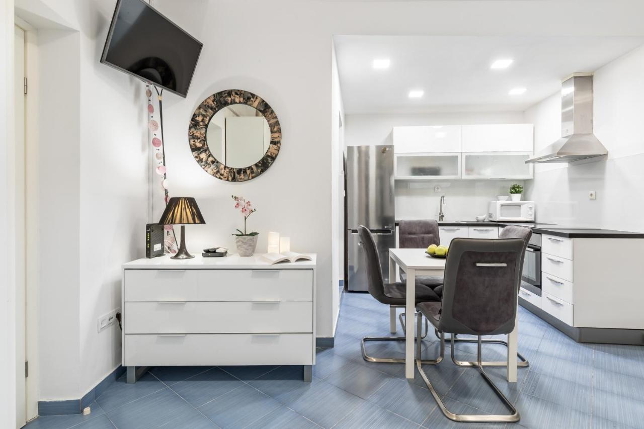 Charming Apartment Split Ngoại thất bức ảnh